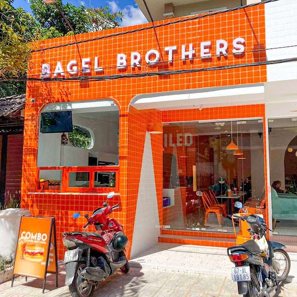 Bagel Brothers’ orange Thảo Điền storefront